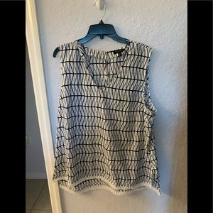XL Banana Republic sleeveless blouse